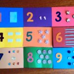 Тактильные карточки с цифрами и соответствующим количеством предметов