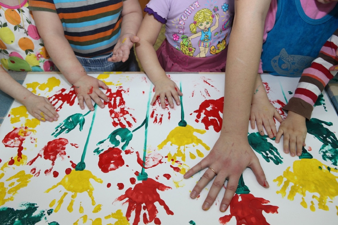 Краски пальчики. Нетрадиционная техника рисования. Нетрадиционное рисова. Рисование нетрадиционным способом. Рисование пальцами для детей.